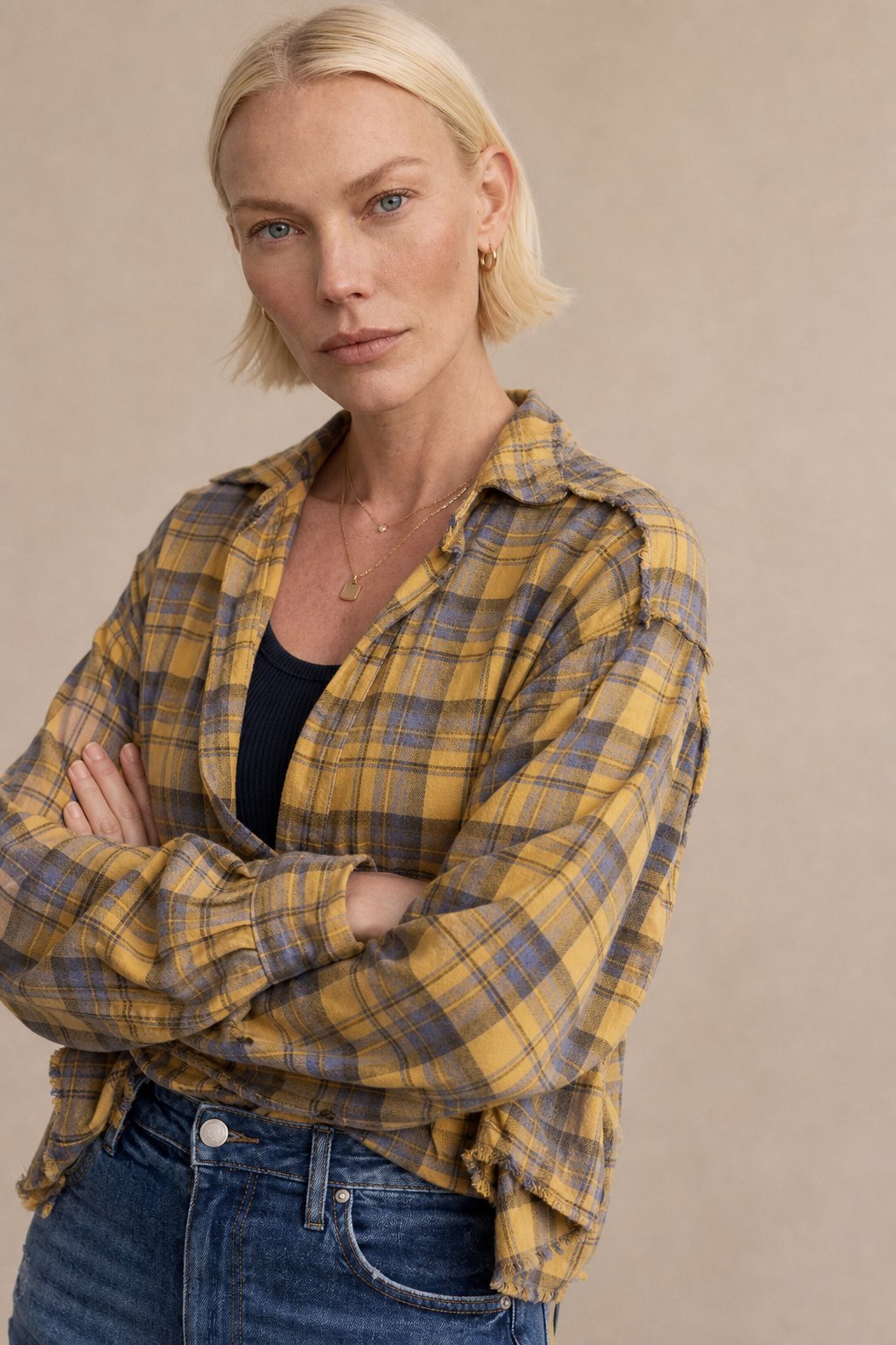 Cleo | Raw Seam Oversized Plaid Flannel Shirt Jacket - View 10