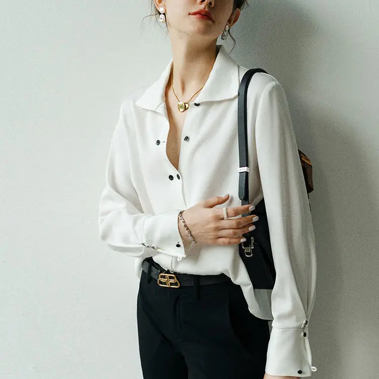 Elsie | Contrast Snap Button Pointed Collar Crepe Blouse - View 3