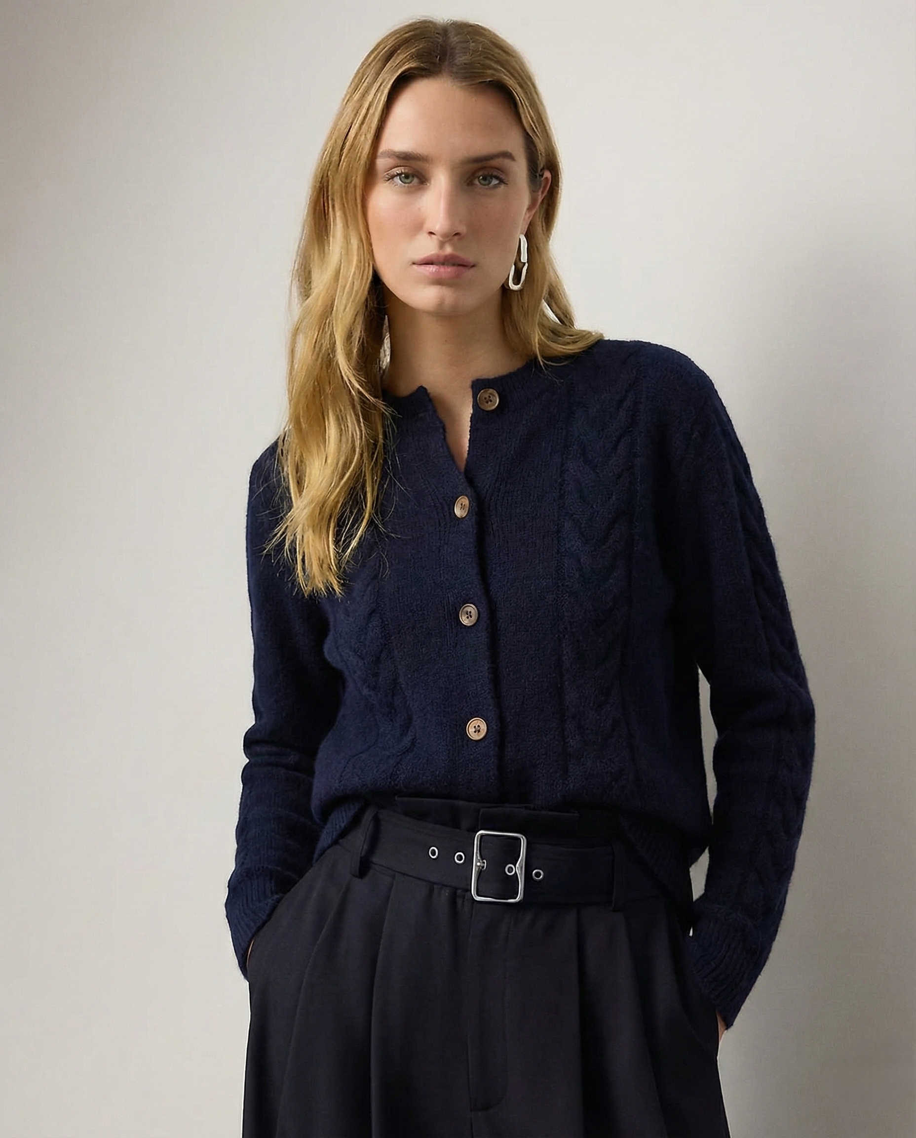Leonie | Collared Cropped Cable Knit Cashmere Cardigan - View 17