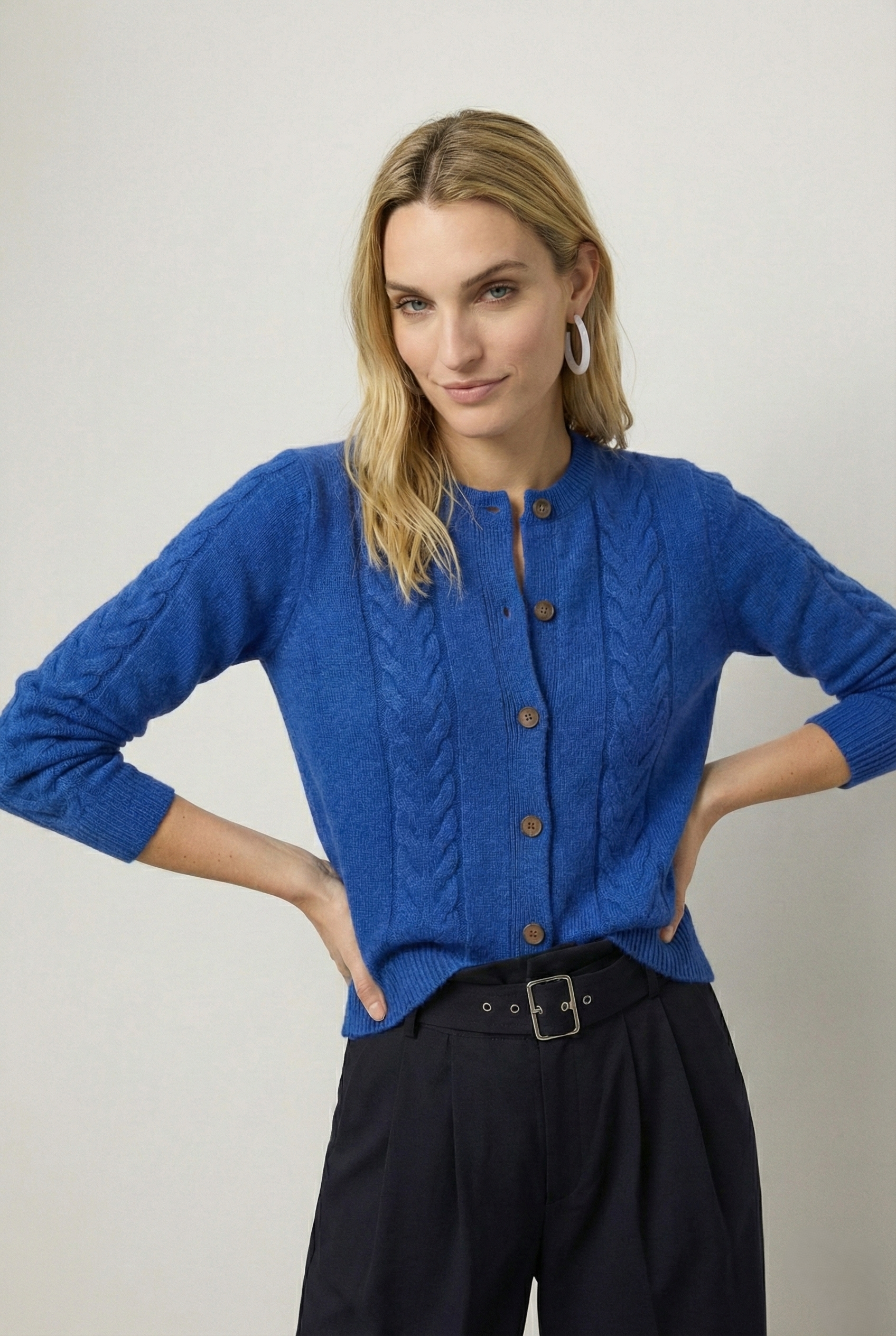 Leonie | Collared Cropped Cable Knit Cashmere Cardigan - View 20