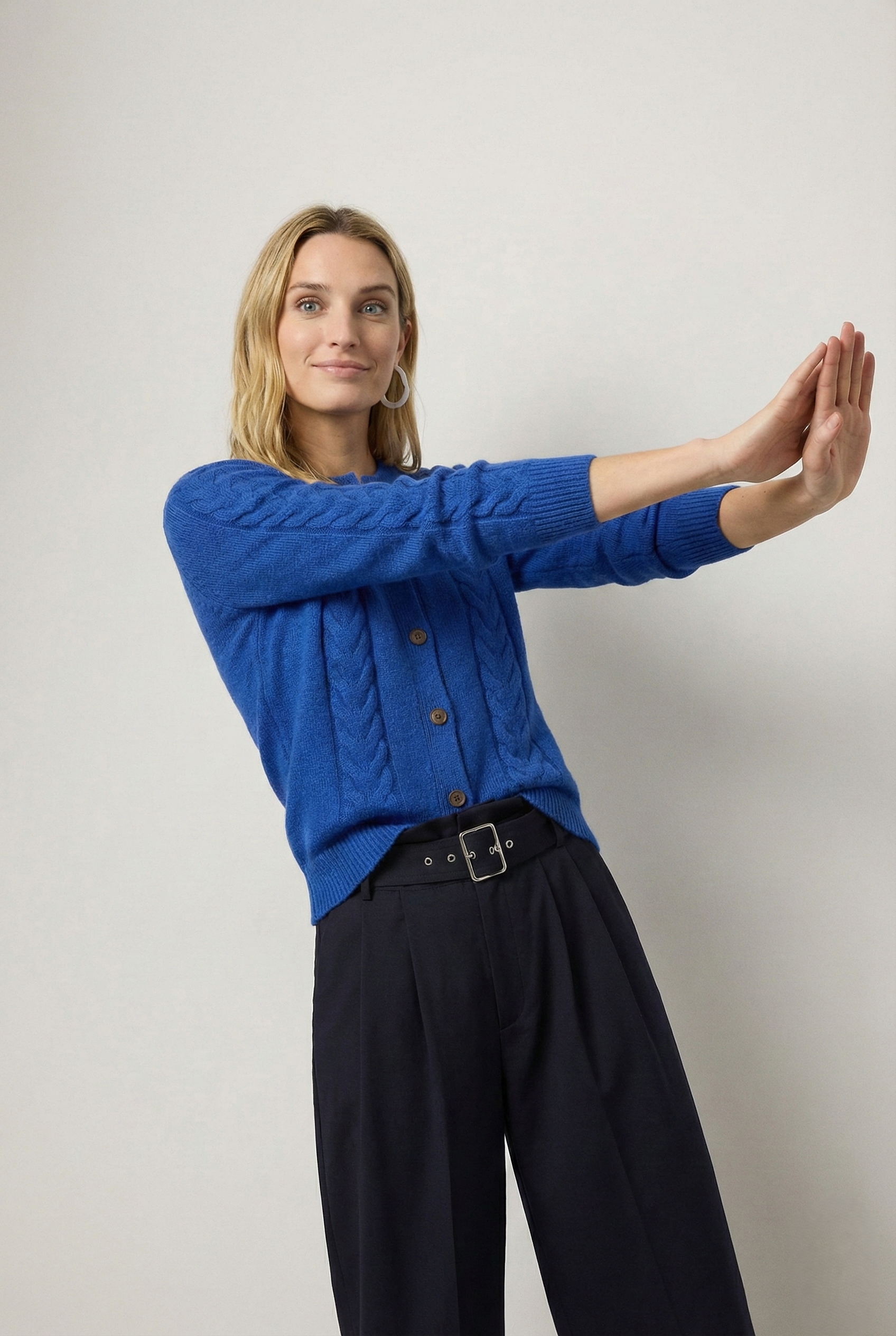 Leonie | Collared Cropped Cable Knit Cashmere Cardigan - View 21