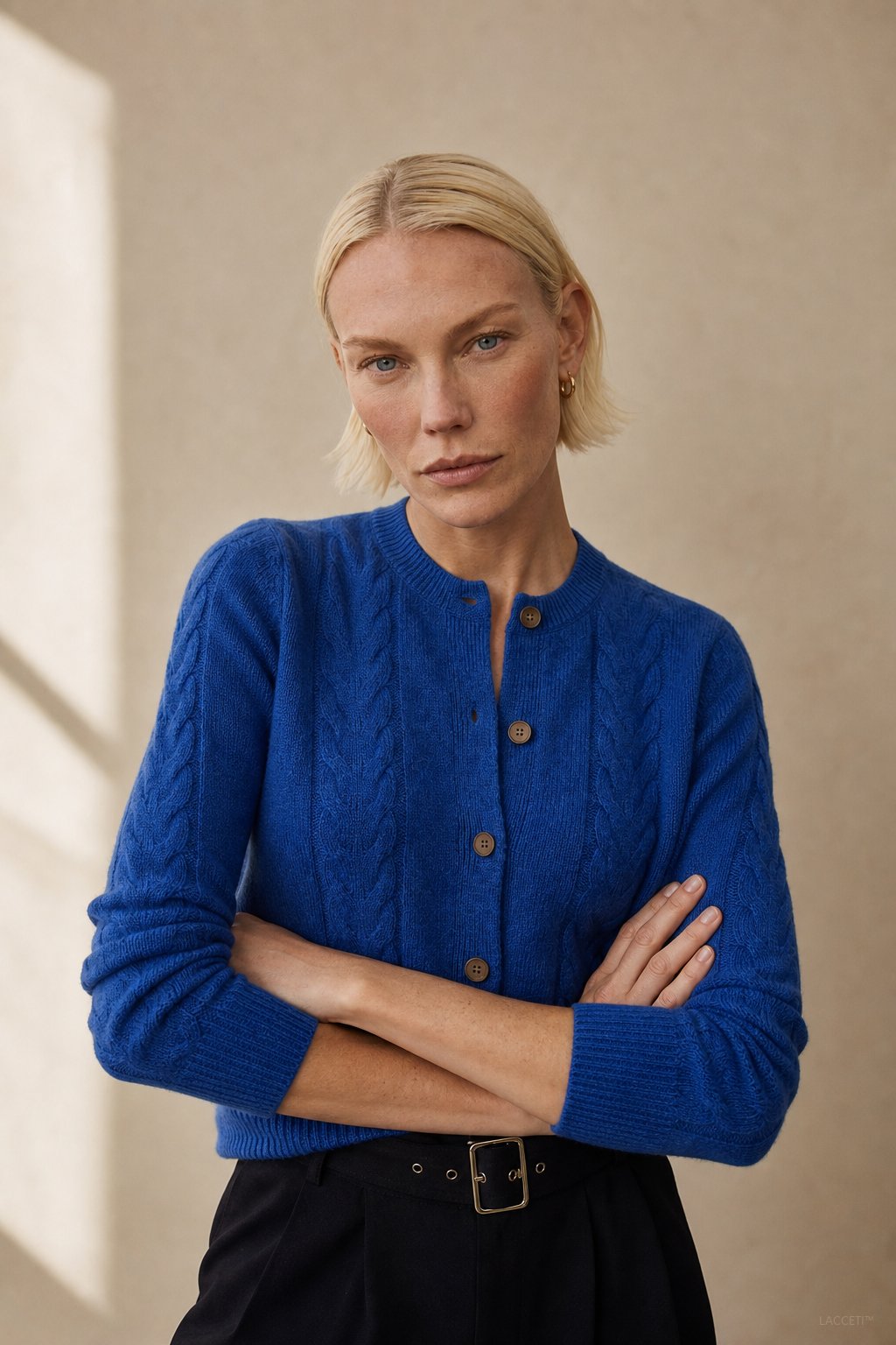 Leonie | Collared Cropped Cable Knit Cashmere Cardigan - View 9