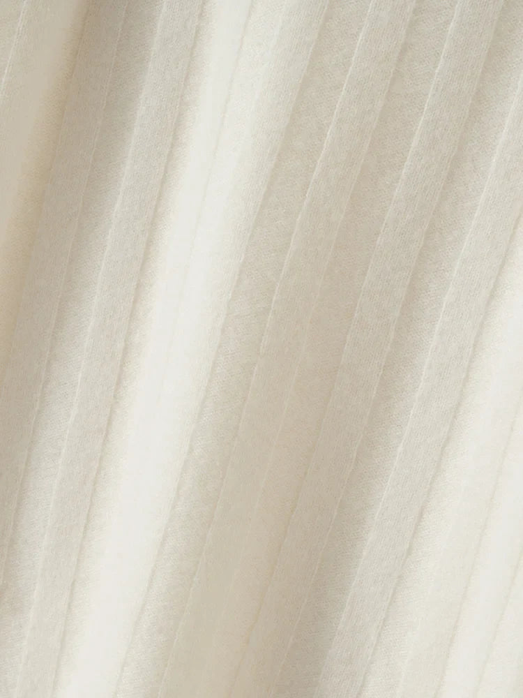 Nella | Shoulder Button Ribbed Cashmere Boat Neck Sweater - View 14