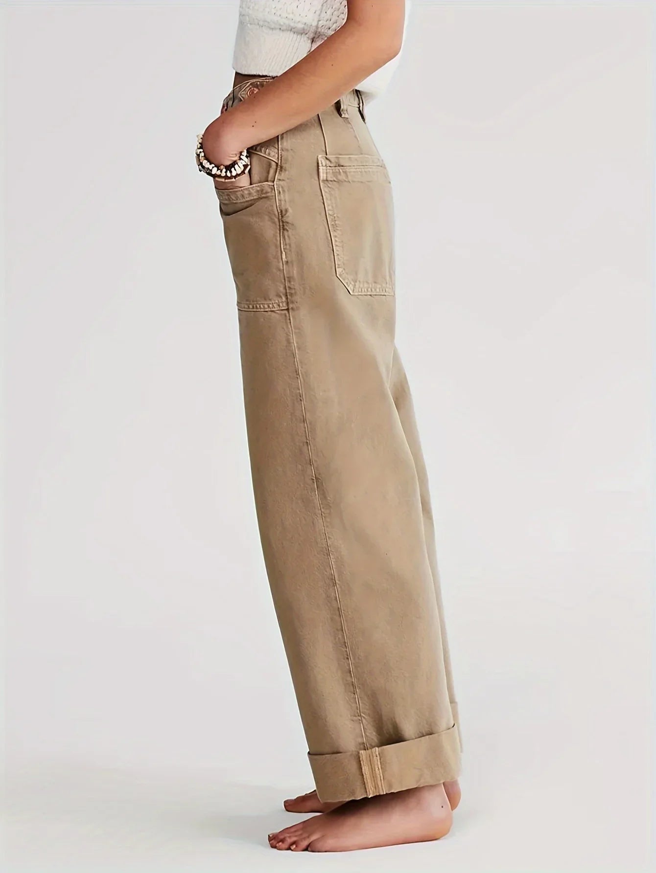Noor | High Waist Patch Pocket Wide Leg Denim Jeans - View 23